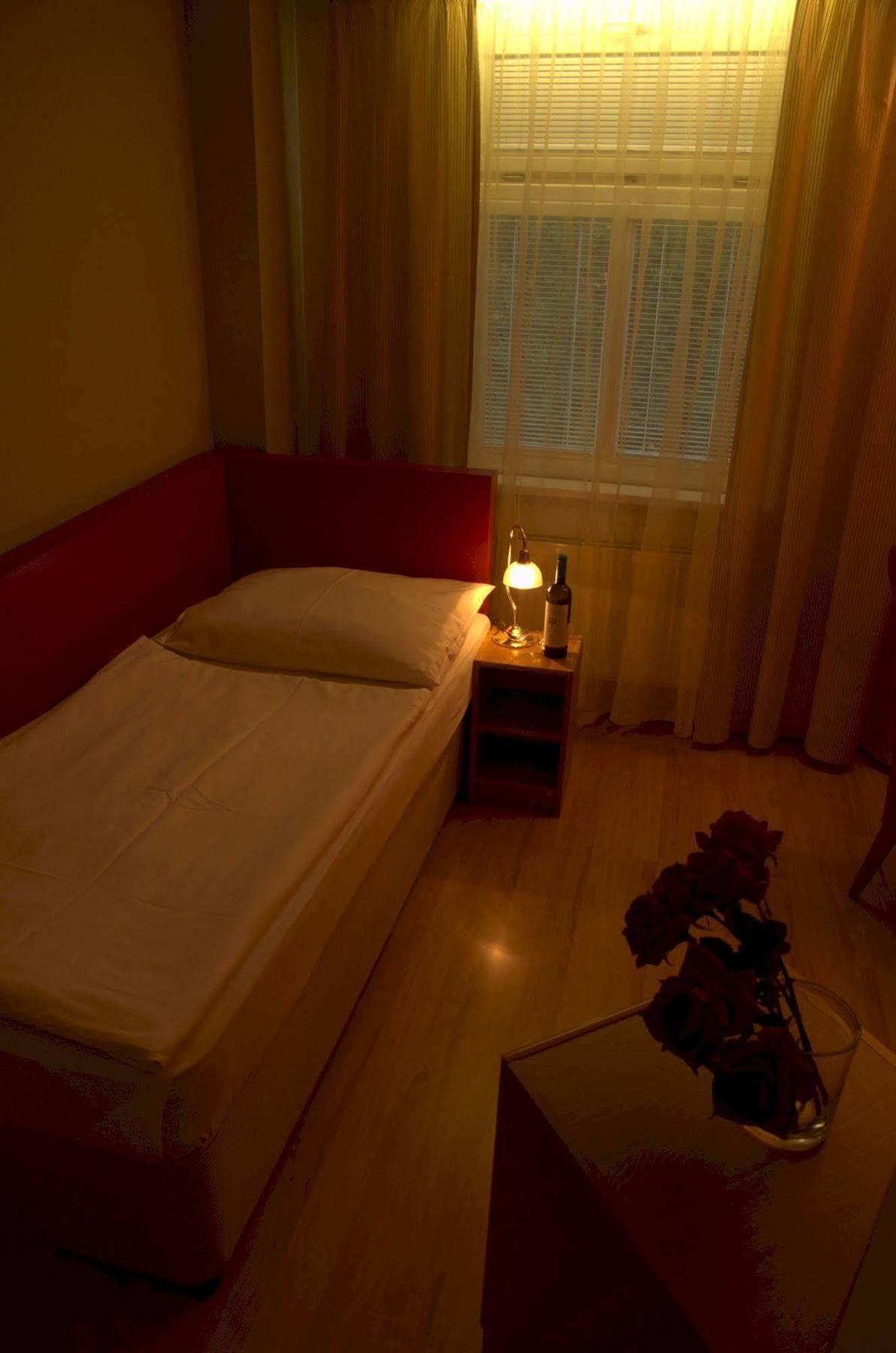 טפליצה Hotel Payer מראה חיצוני תמונה