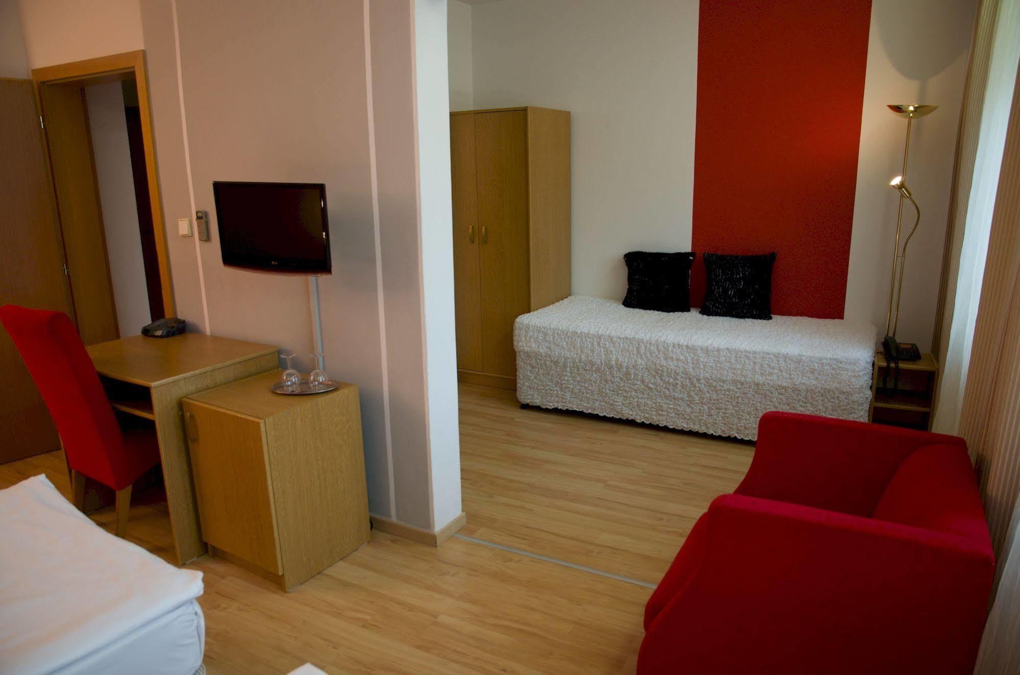 טפליצה Hotel Payer מראה חיצוני תמונה